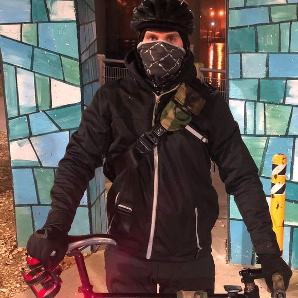 Meet your Posher, David - Picture 1 of 1